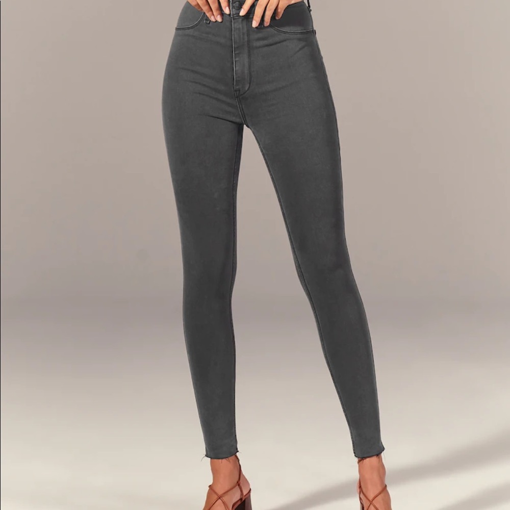 Ultra High Rise Jean Legging Abercrombie & Fitch
